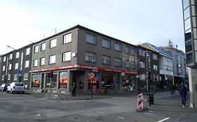 100 Iceland Hotel